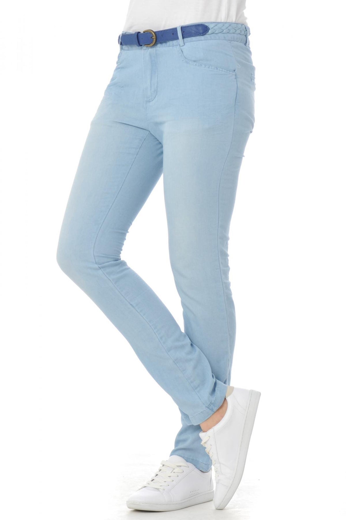 Light blue denim pants with belt - Image n°1