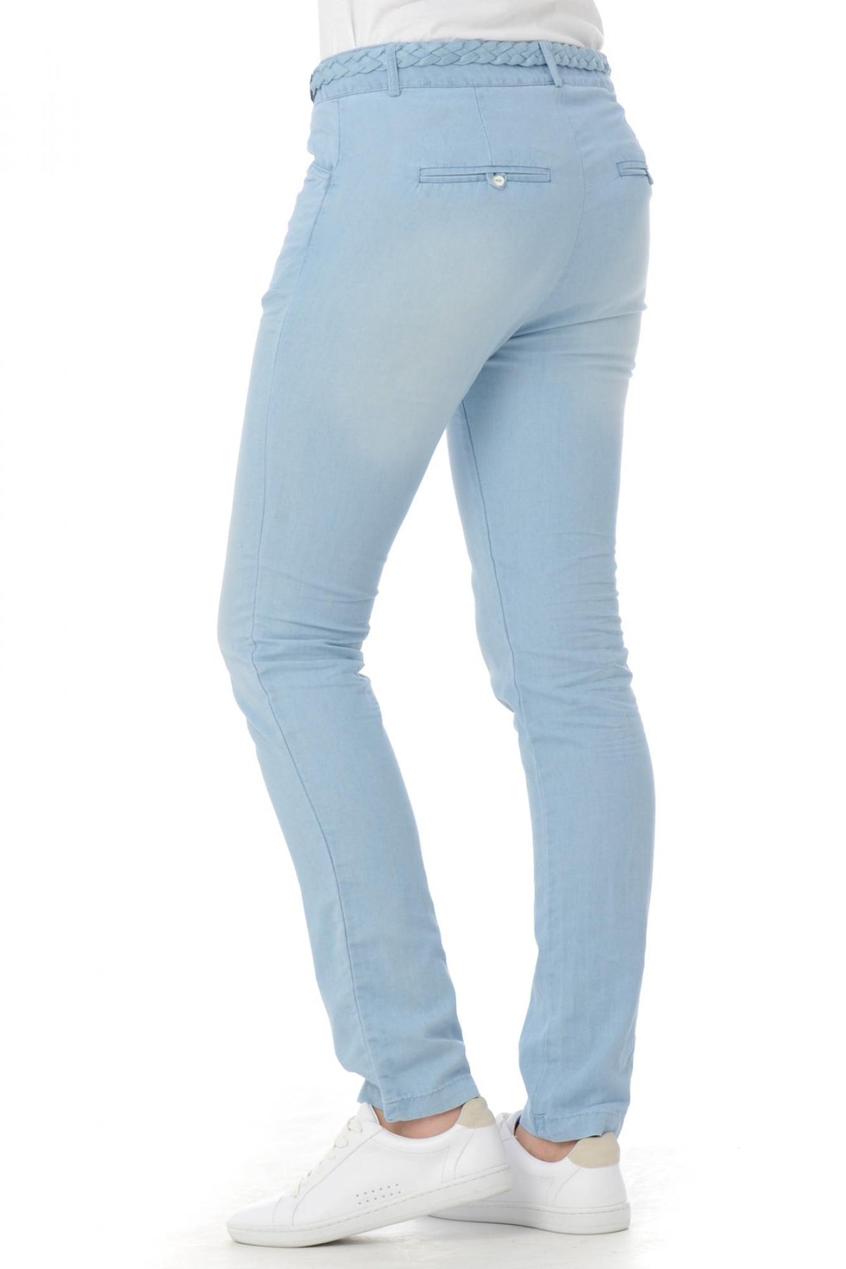 Light blue denim pants with belt - Image n°3