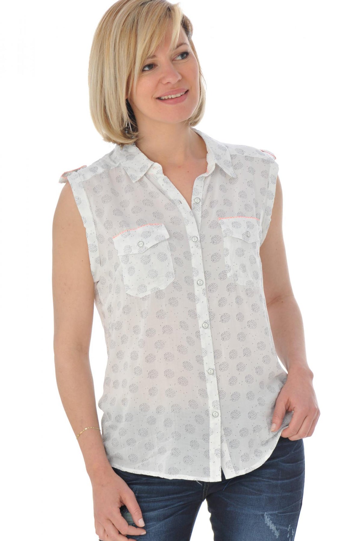 White women's sleeveless shirt with black print - Image n°1