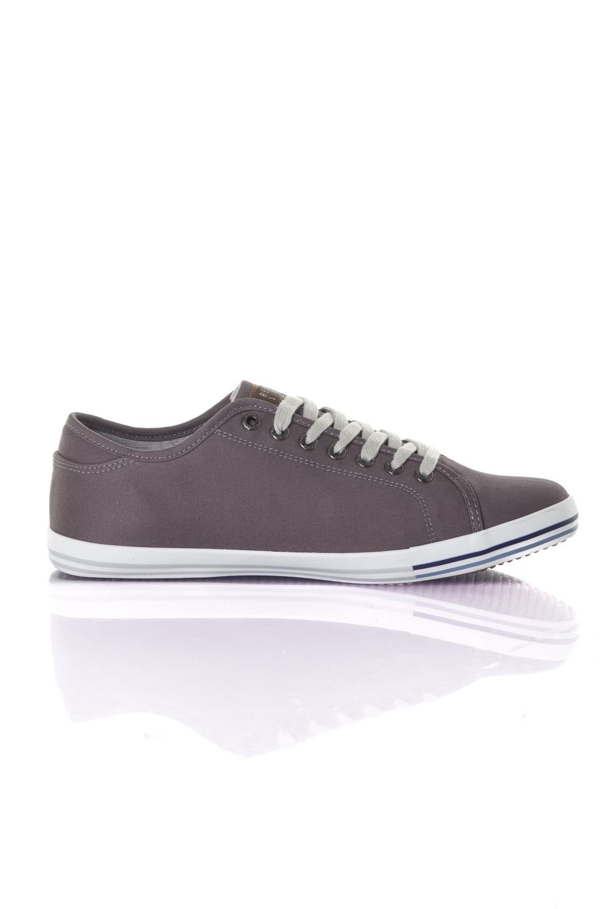 Gray canvas shoes - Image n°2