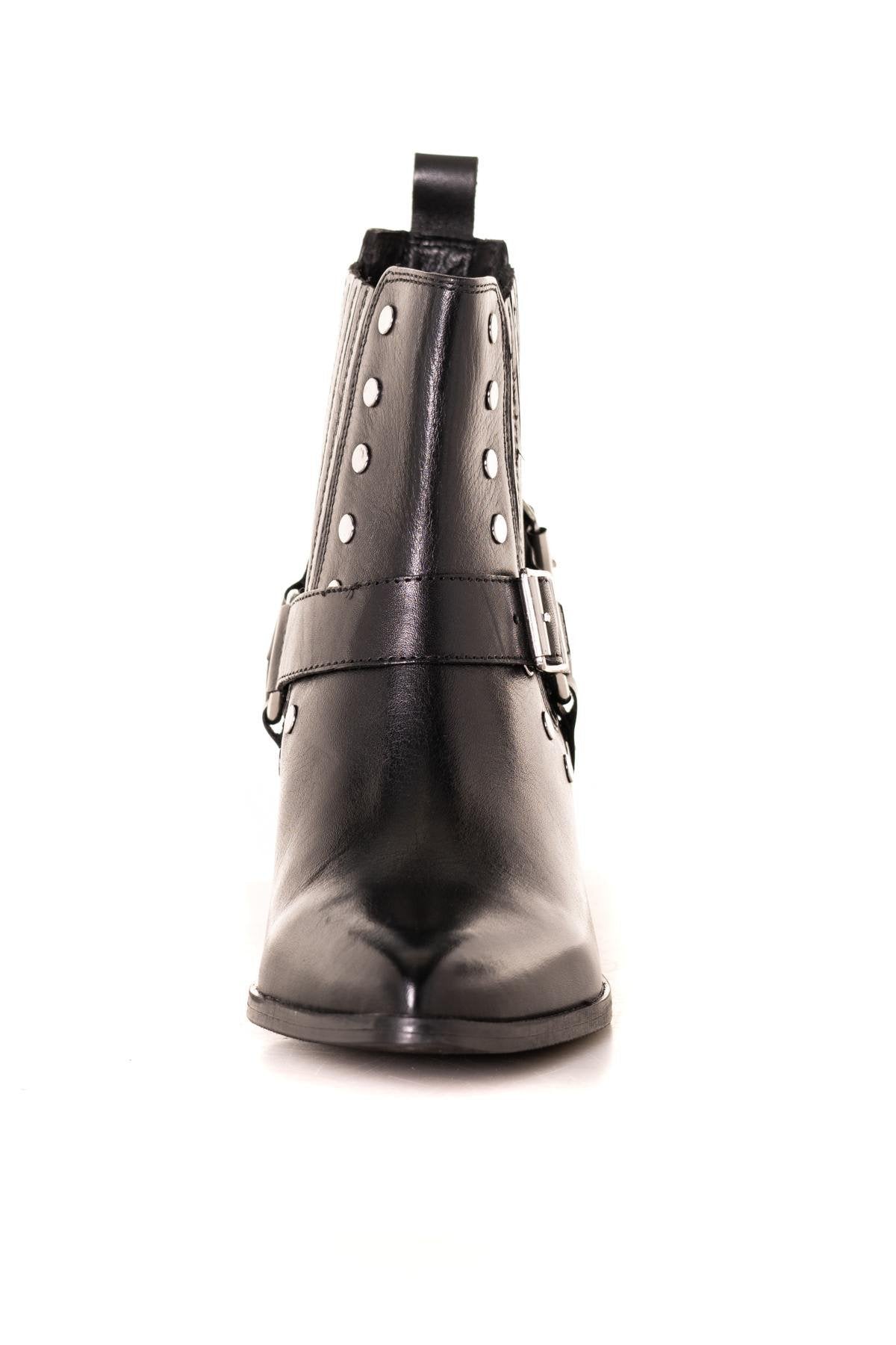 Black leather boots - Image n°5