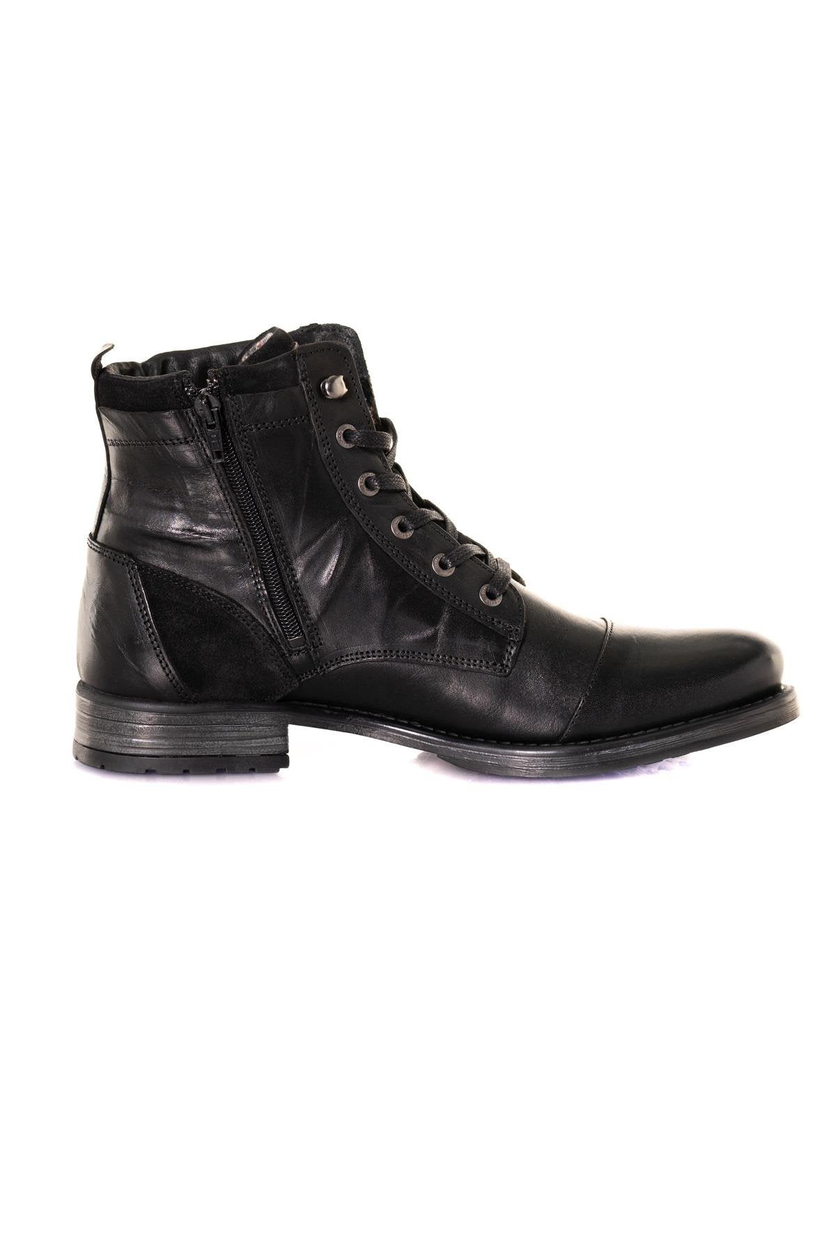 Black leather boots - Image n°2