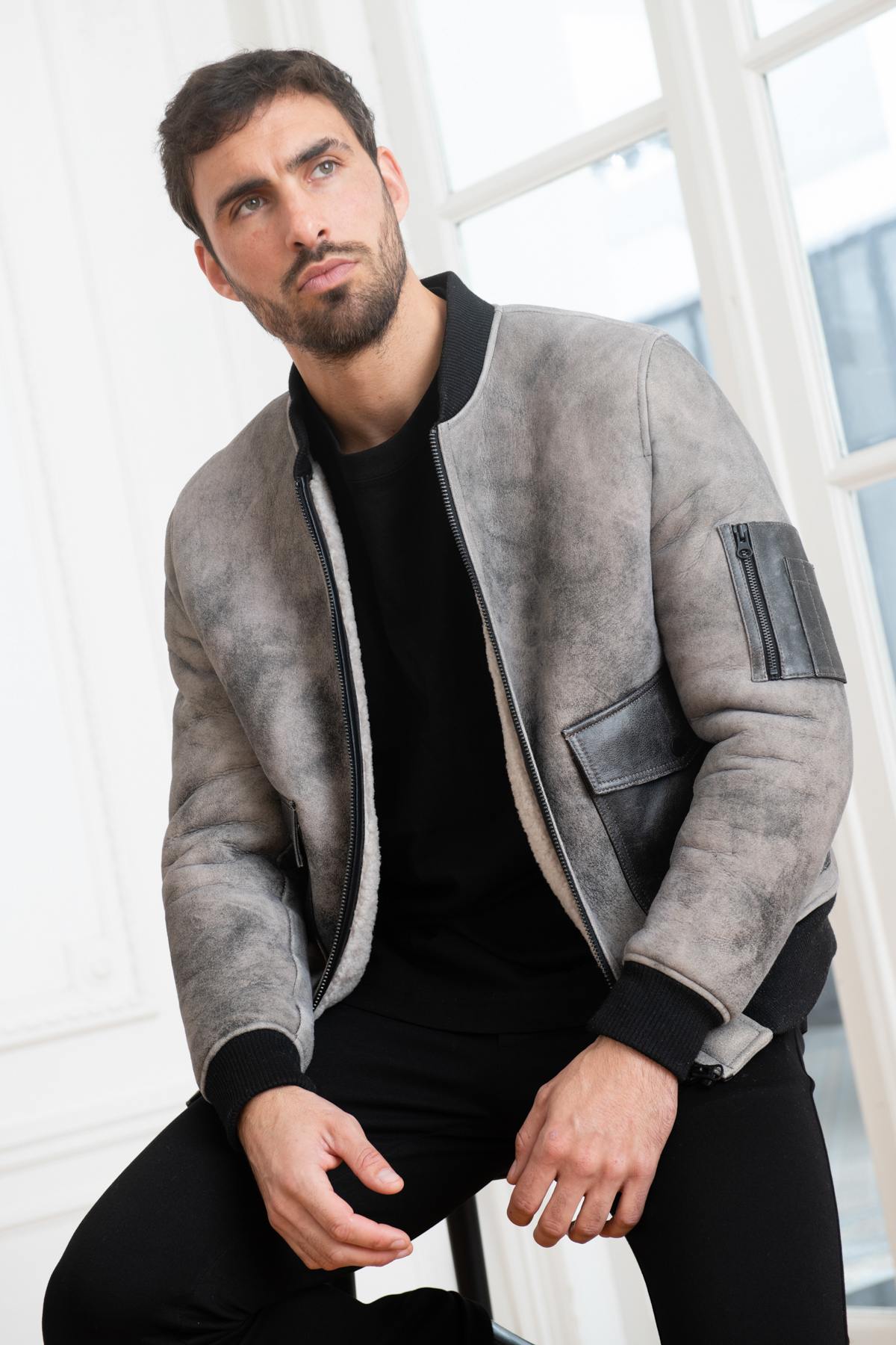 Gray shearling leather bomber jacket - Image n°1