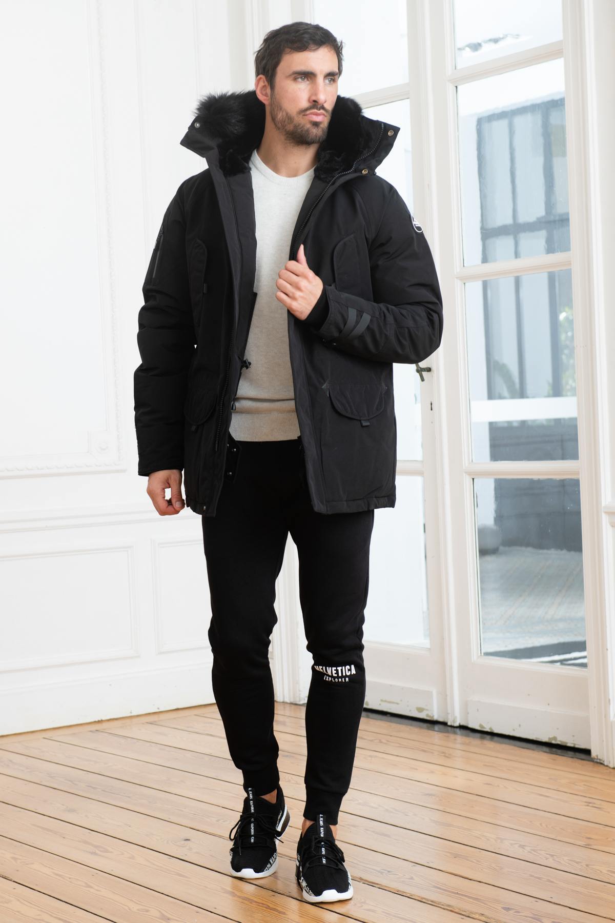 Parka with black fur collar - Image n°2