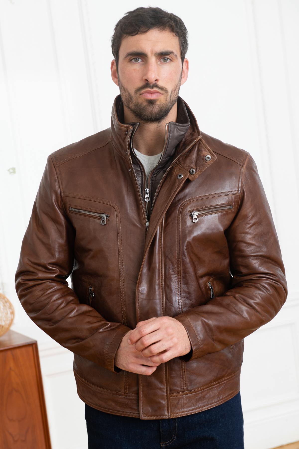 Brown leather jacket with facing - Image n°4