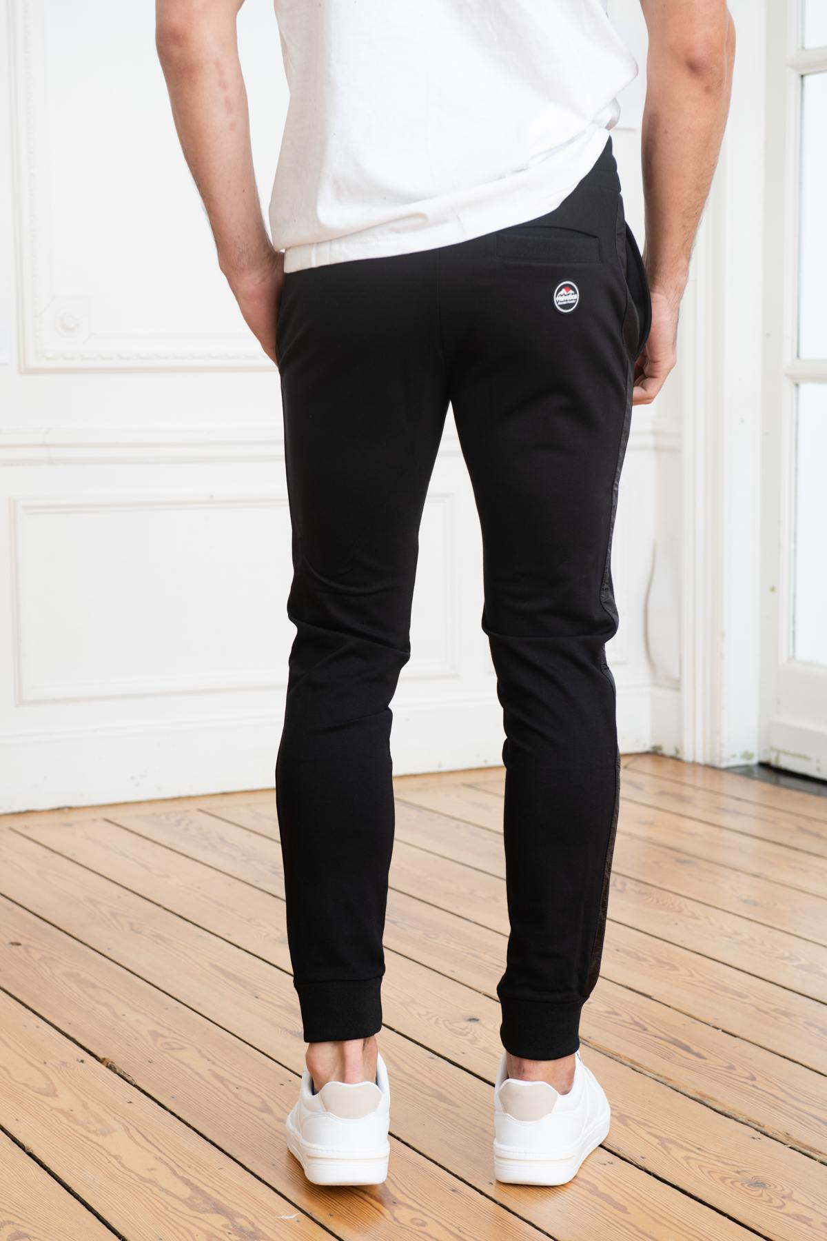 Black jogging pants - Image n°3