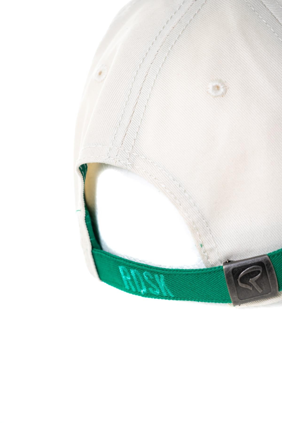 Green and white bi-material cap - Image n°2