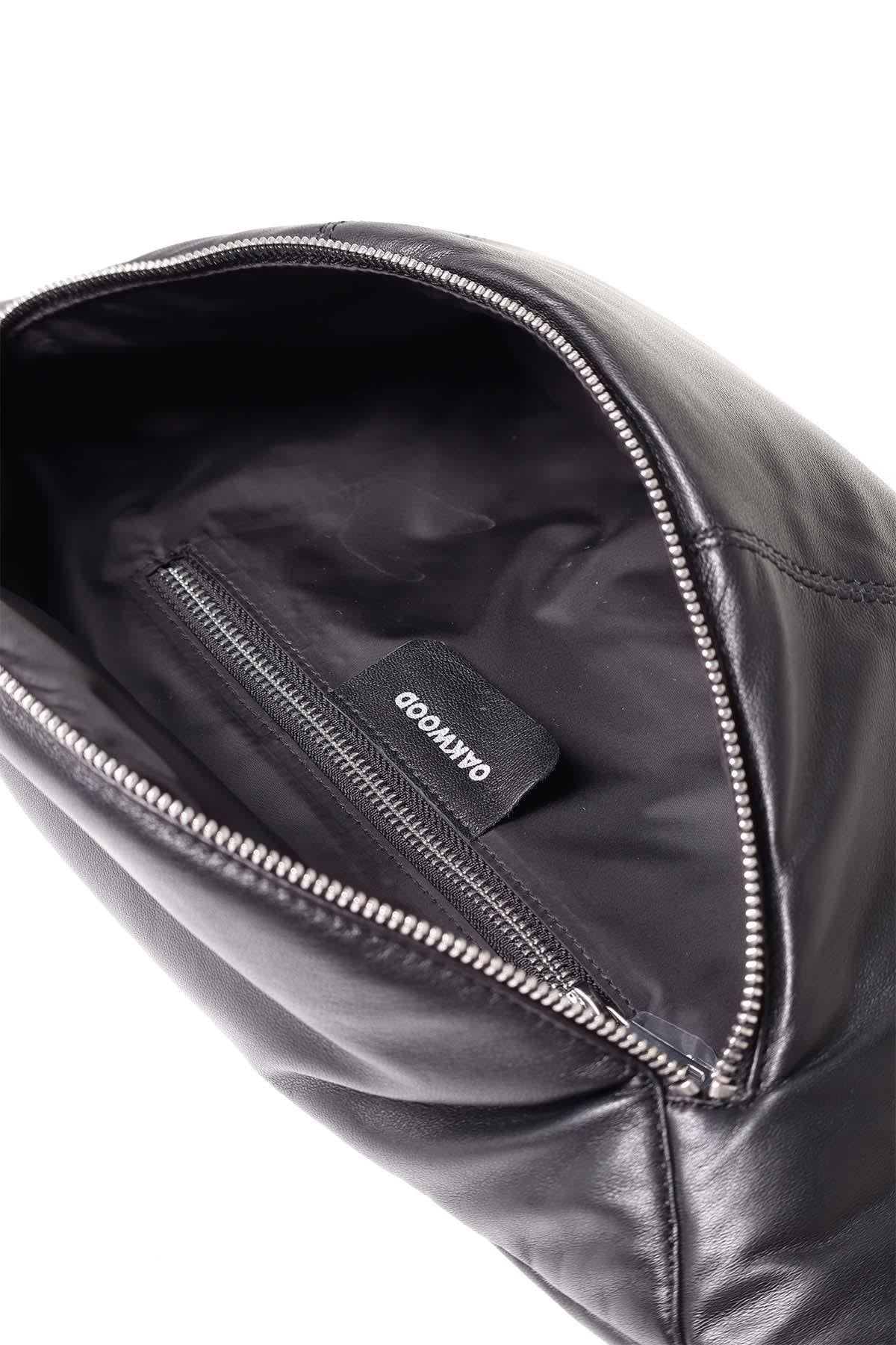 Women's black leather fanny pack - Image n°3