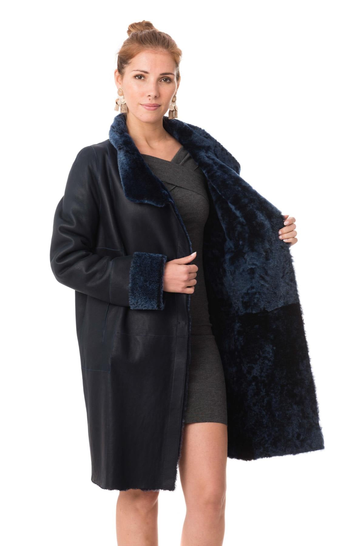 Navy blue shearling coat - Image n°5