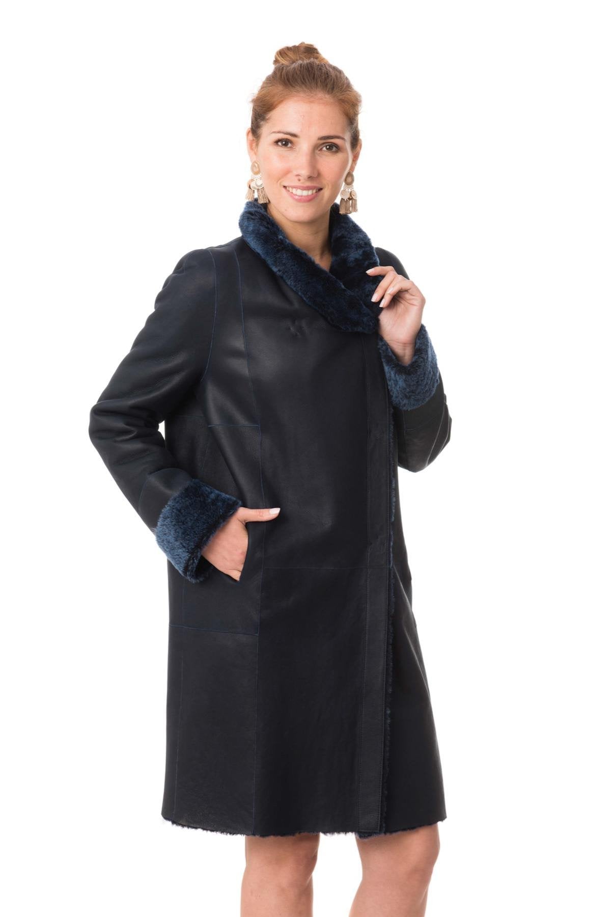 Navy blue shearling coat - Image n°3