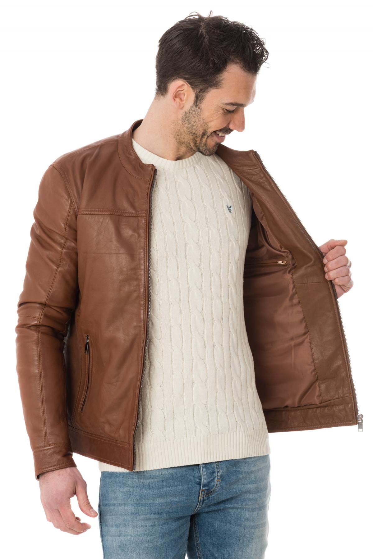 Classic and trendy cityzen round neck leather jacket - Image n°4