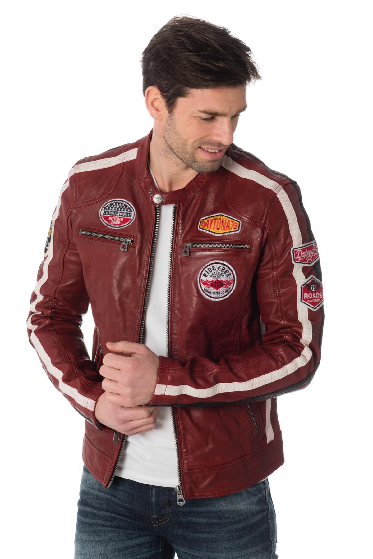 Red biker jacket with badges - Image n°1