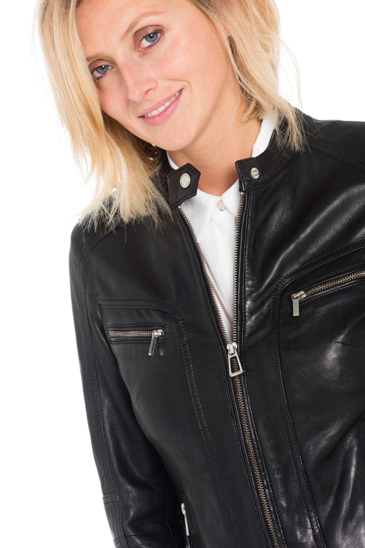 Rose garden Black leather jacket for Women - Image n°7