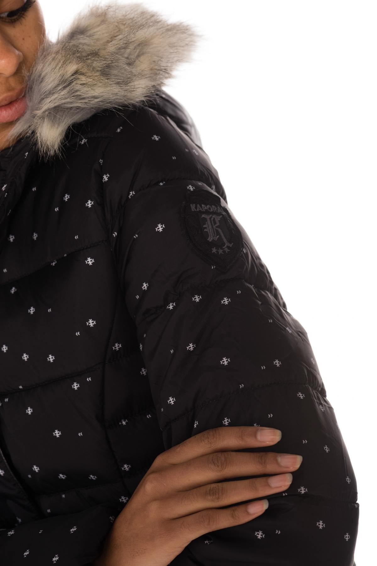 Short black puffer jacket with snowflake print - Image n°6