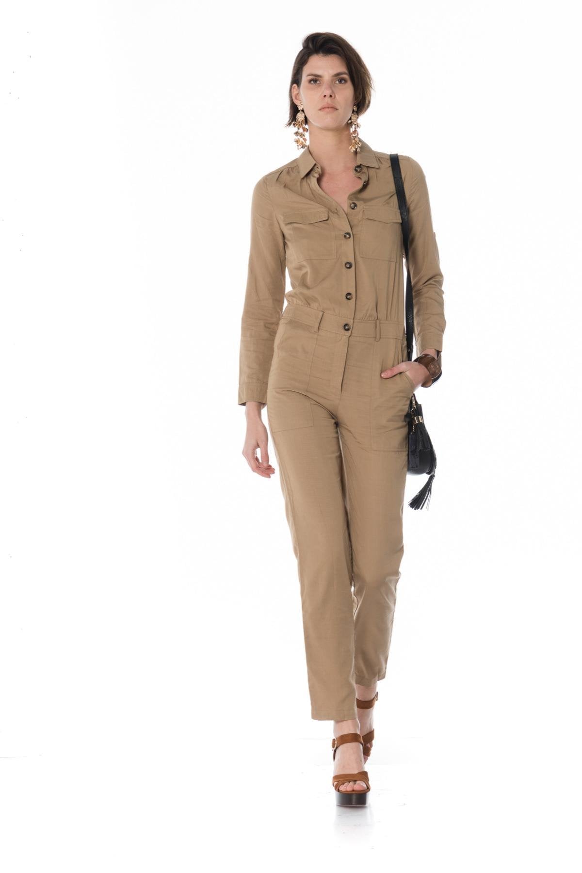 Women's beige jumpsuit - Image n°3