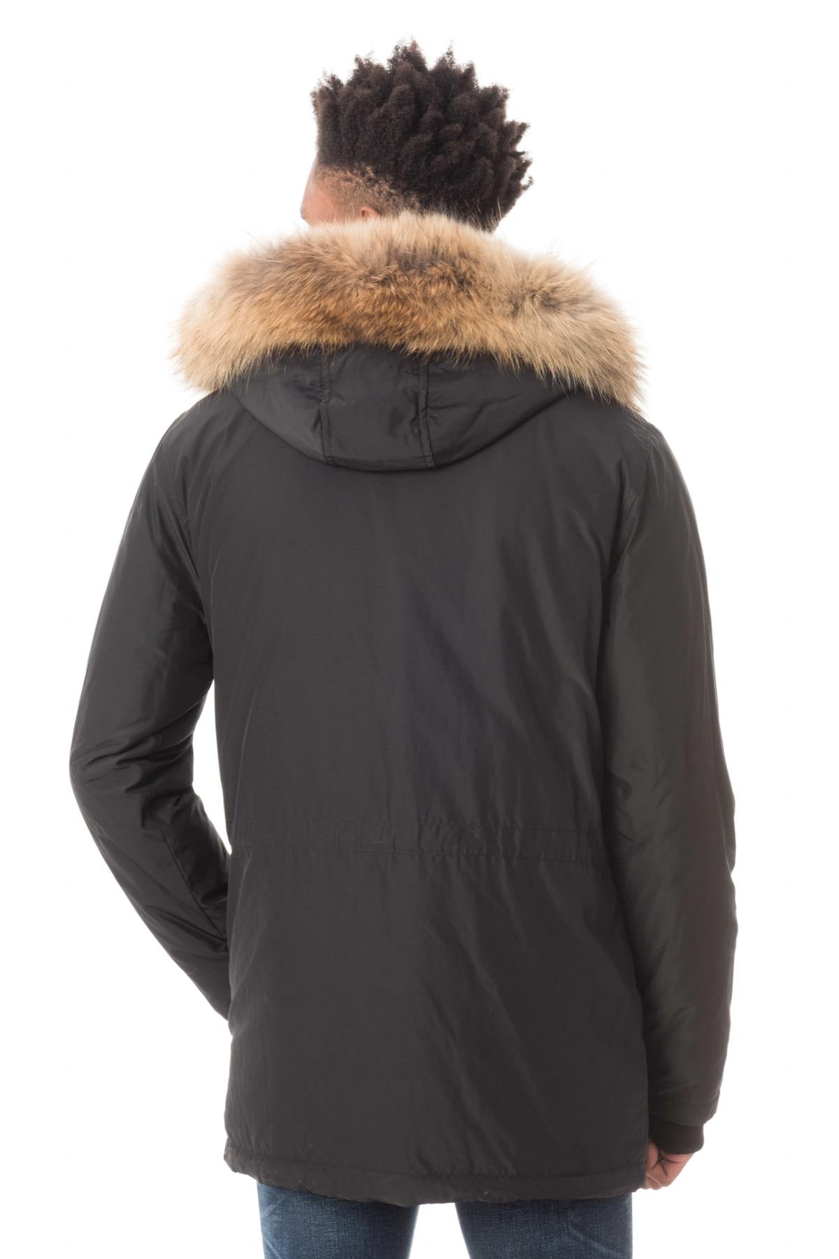 Men's black polyester parka with fur collar - Image n°5