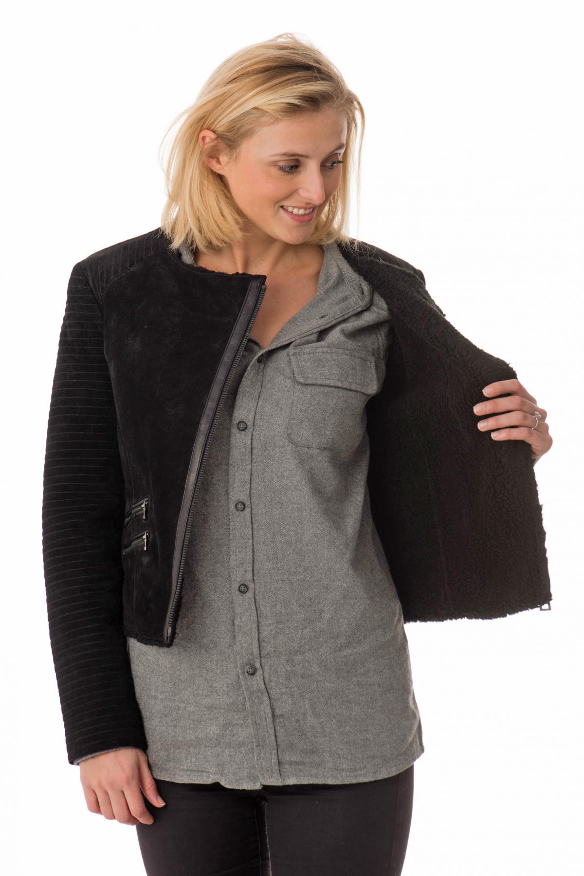 Trendy Women's Jacket in Black Oakwood Leather - Image n°5