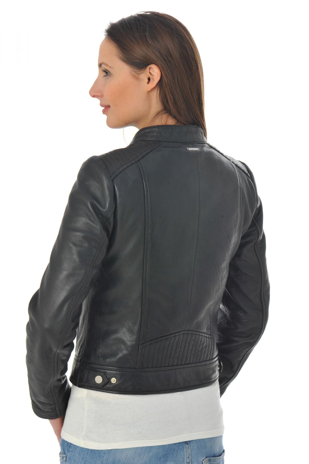 Women's biker-style leather jacket - Image n°5