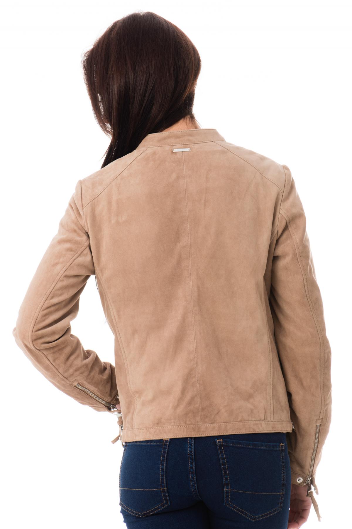 Taupe-colored leather jacket for women - Image n°5