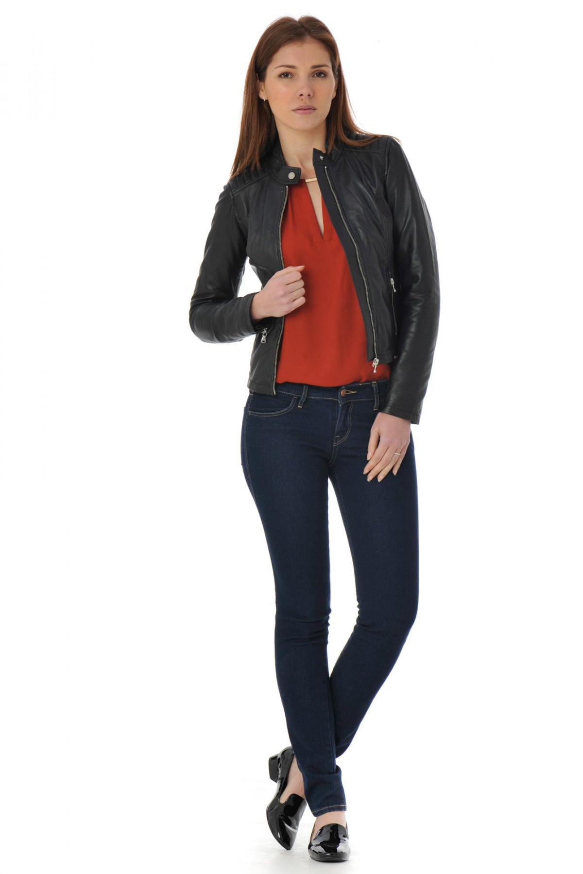 Stylish black leather biker jacket - Image n°4