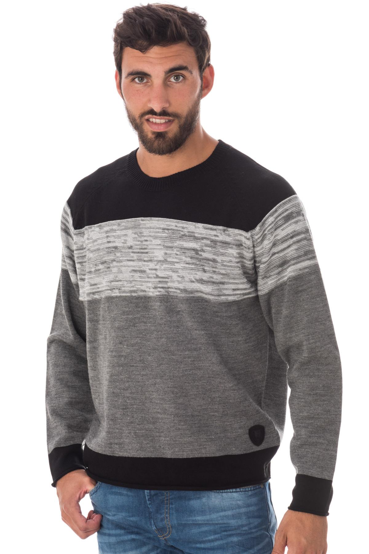 Tri-color black gray and white redskins sweater - Image n°1