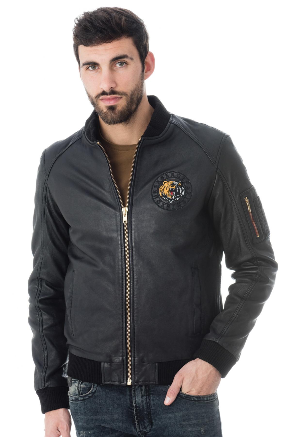 Black bomber with bear head on the back - Image n°1