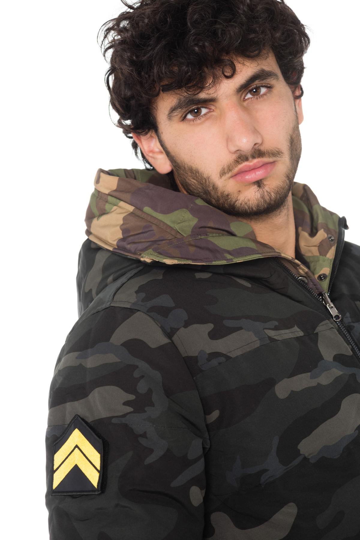 Reversible khaki and black camouflage jacket - Image n°10