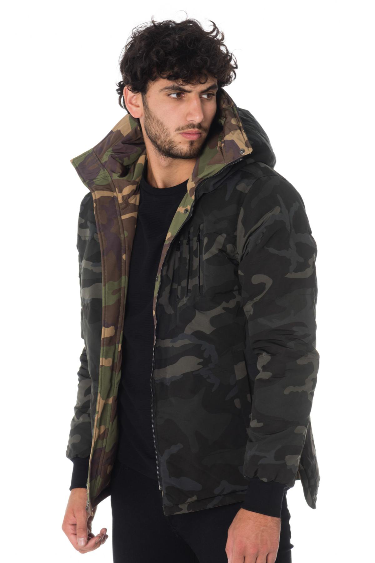 Reversible khaki and black camouflage jacket - Image n°6