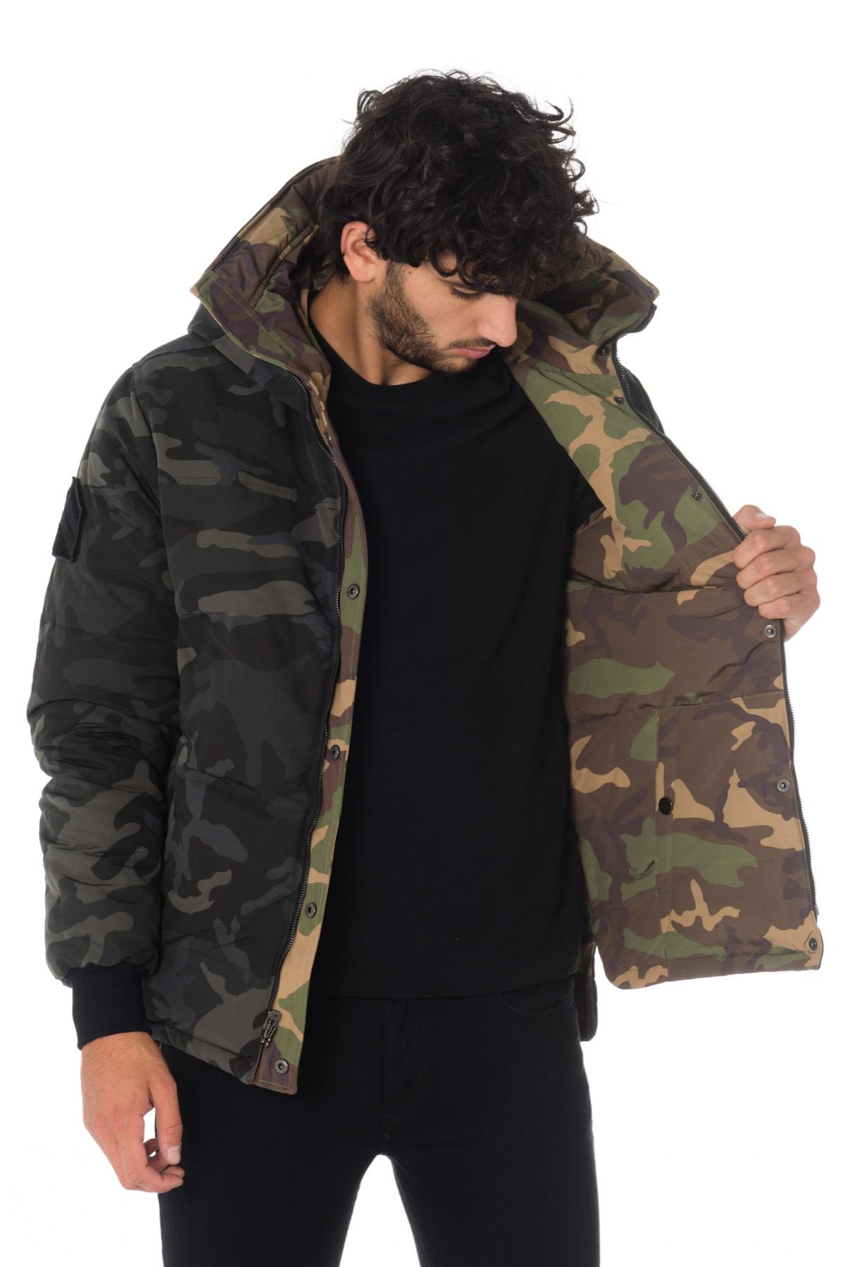 Reversible khaki and black camouflage jacket - Image n°13