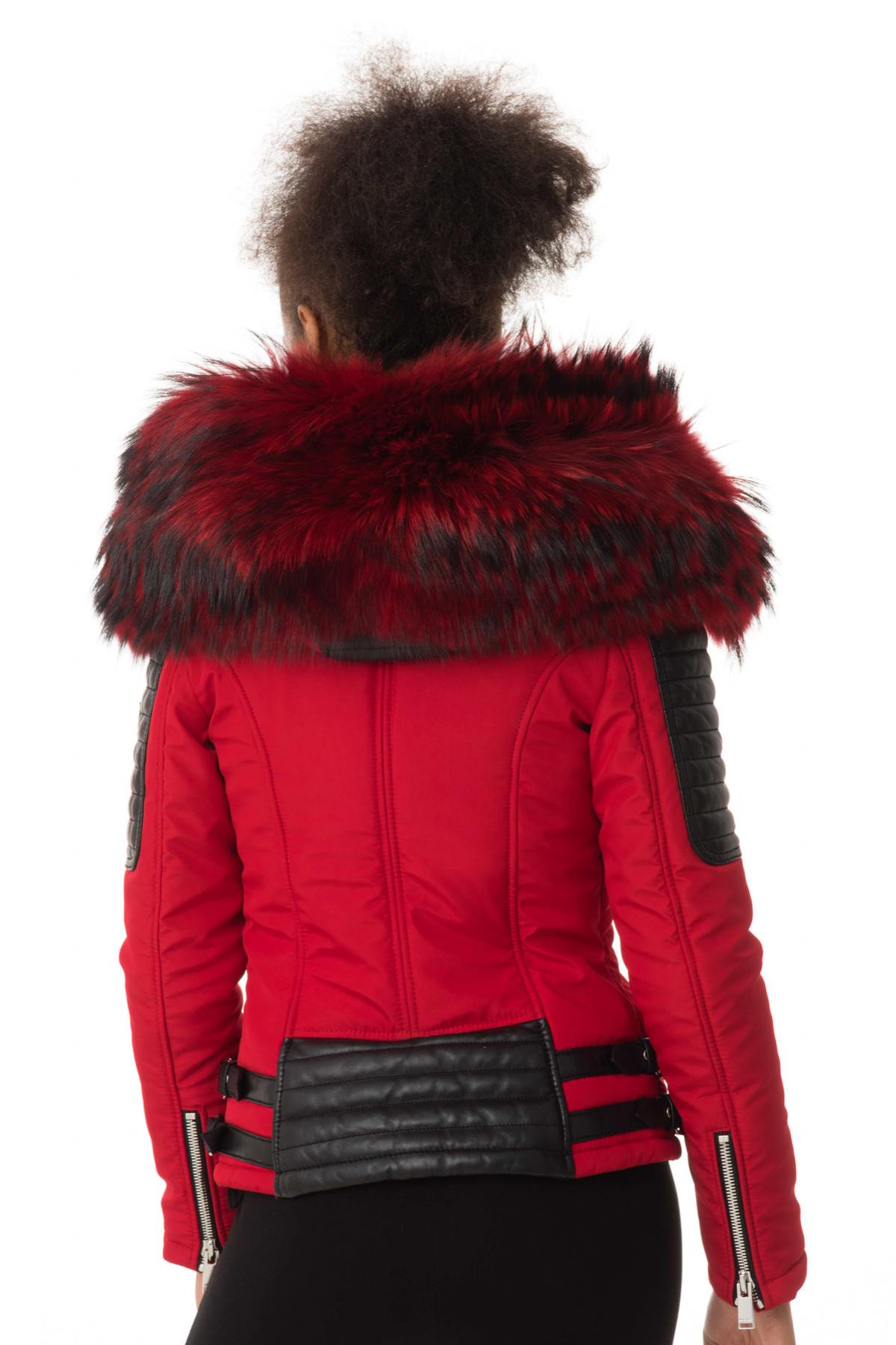 Red down jacket with red collar - Image n°7