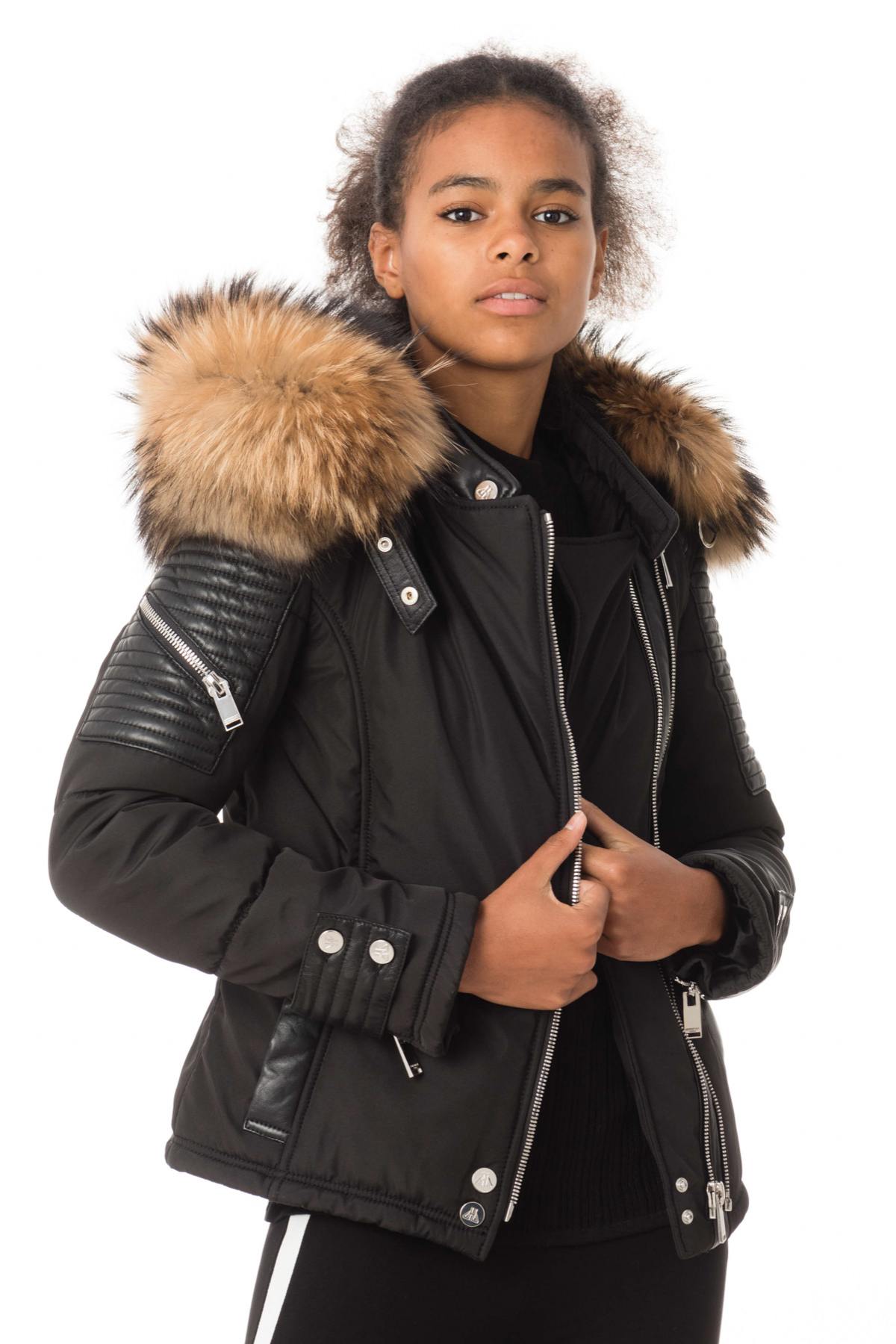 Black down jacket with natural collar - Image n°4