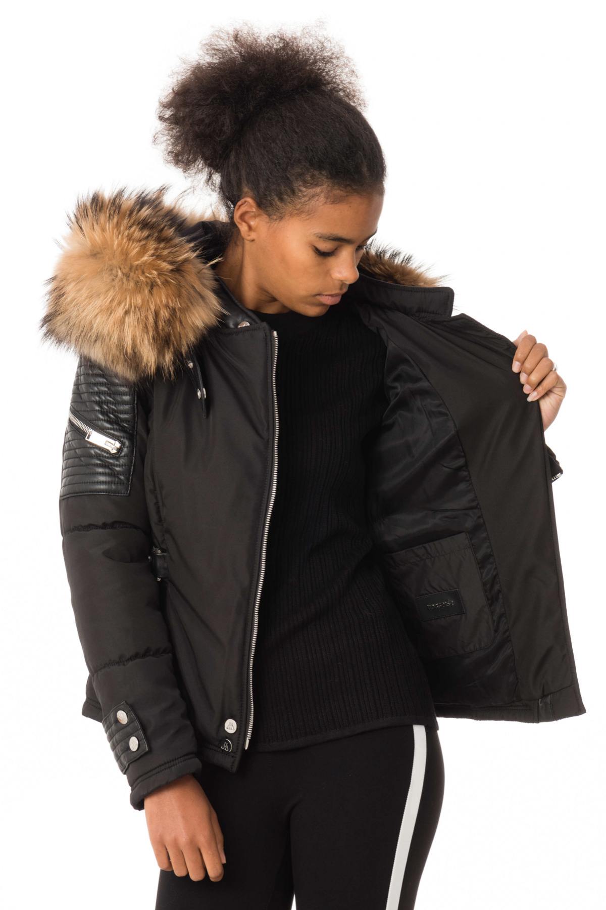 Black down jacket with natural collar - Image n°7