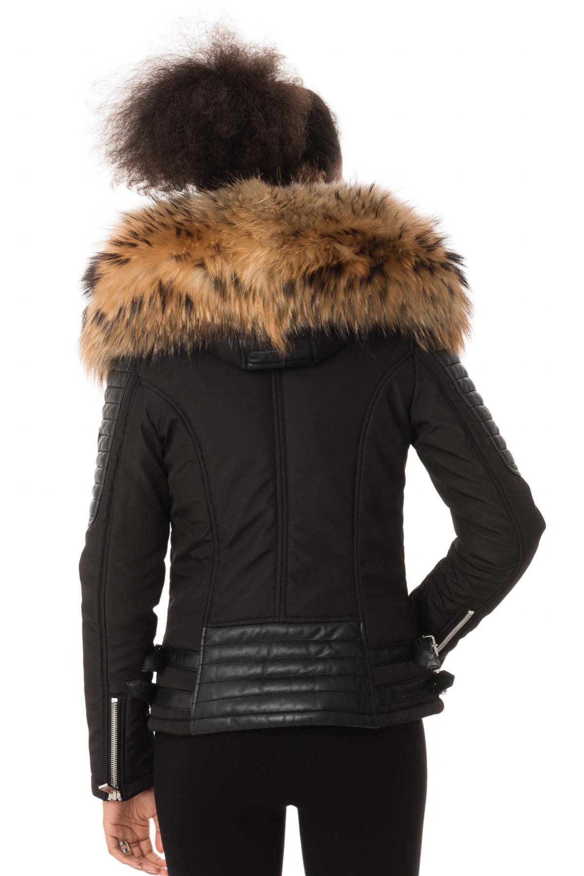 Black down jacket with natural collar - Image n°5