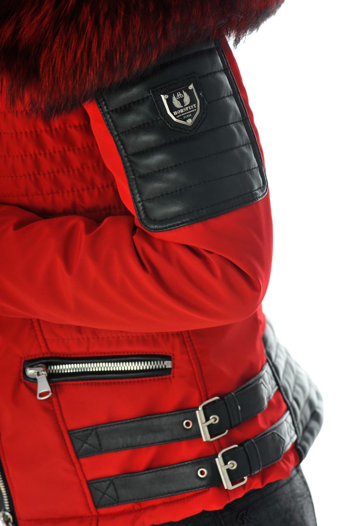 Fashionable red down jacket with real fur - Image n°7