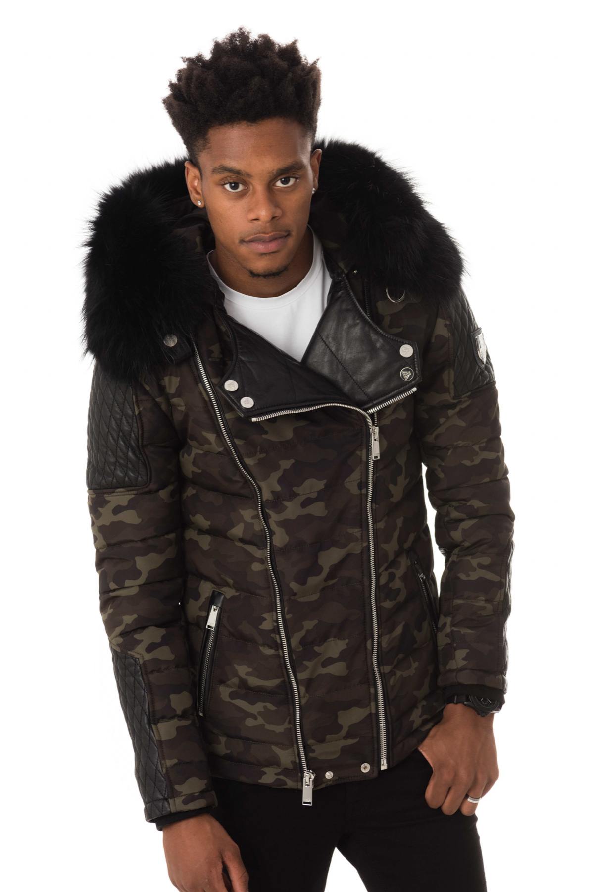 Black fur collar jacket in camouflage version - Image n°4