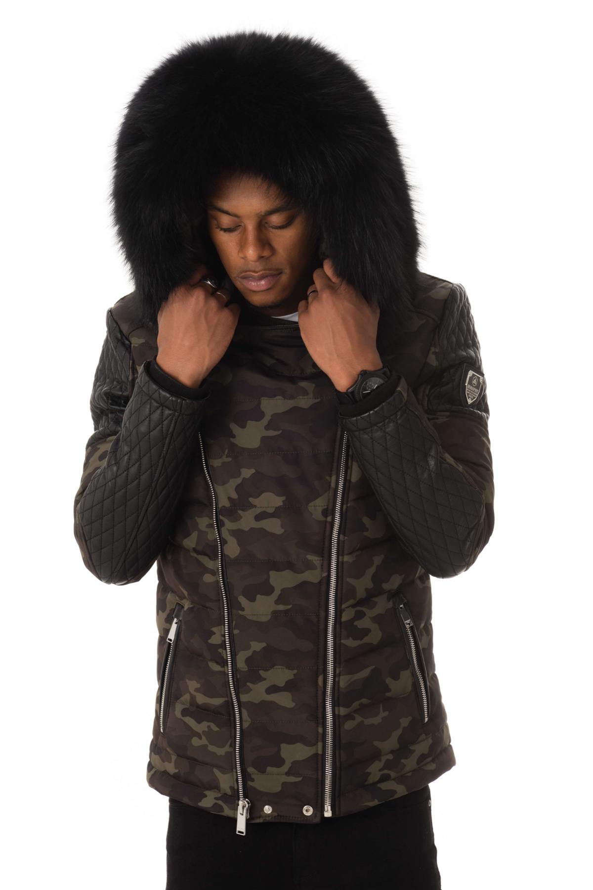 Black fur collar jacket in camouflage version - Image n°5