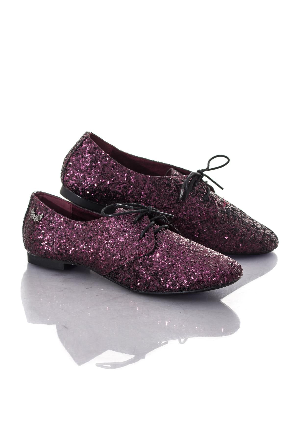 Women's shoes with purple sequins - Image n°1