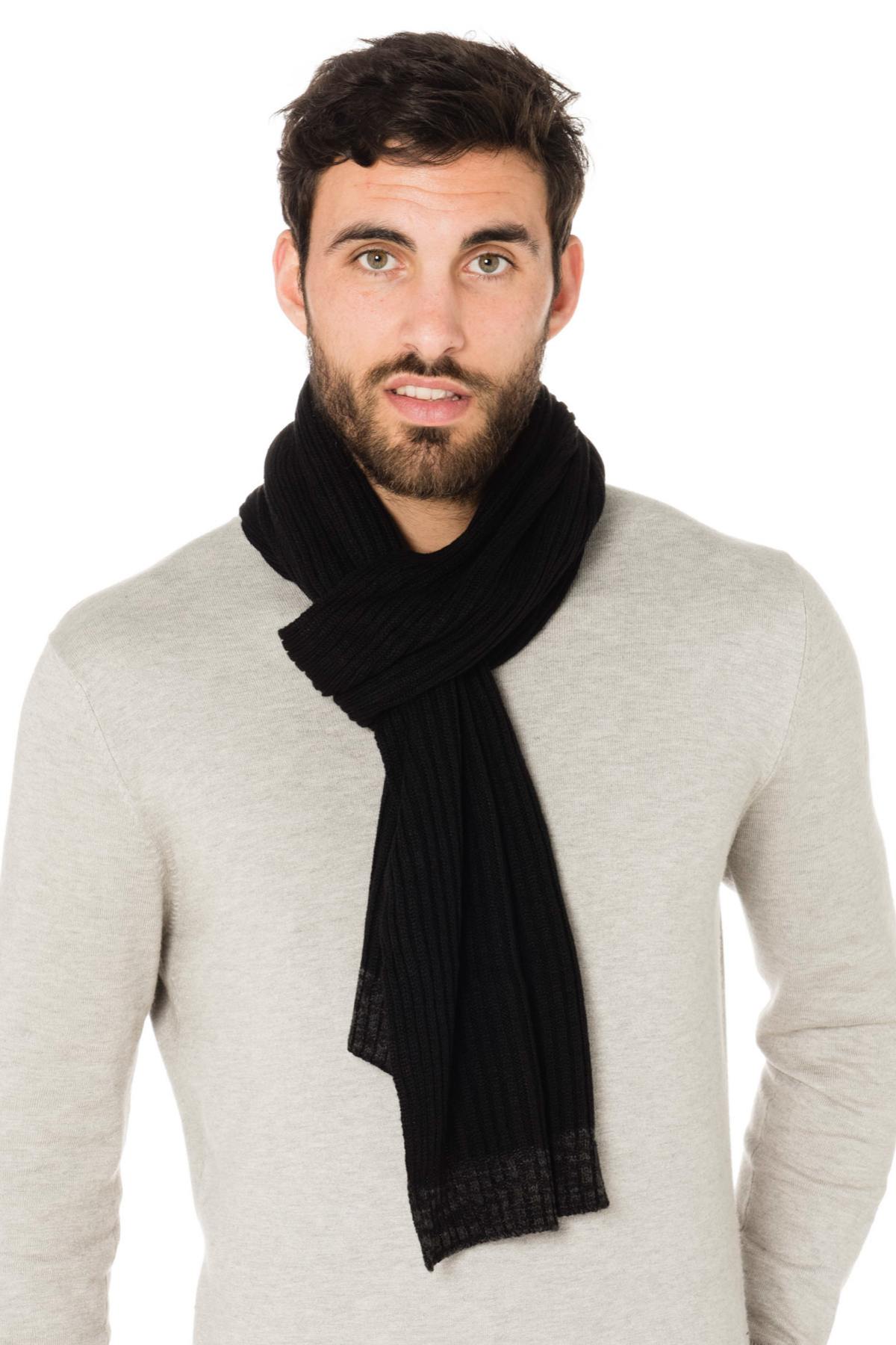 Men's scarf in black and anthracite acrylic - Image n°2