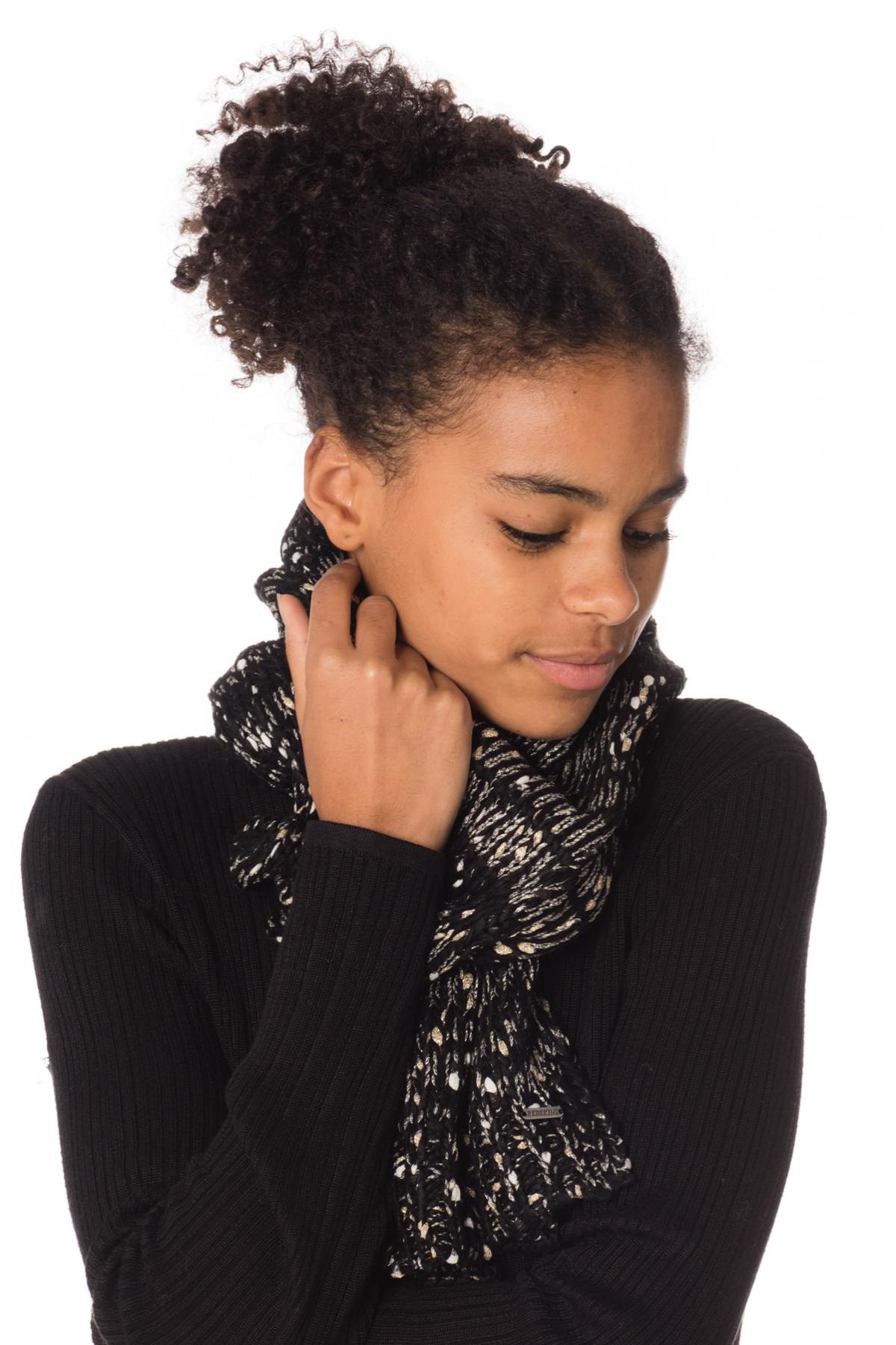 Women's black acrylic scarf - Image n°1