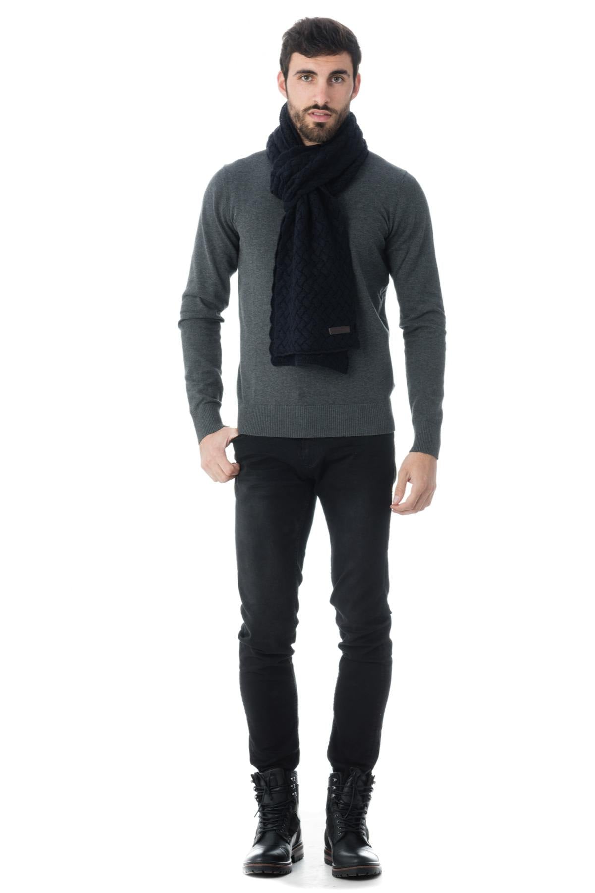 Men's acrylic scarf - Image n°3