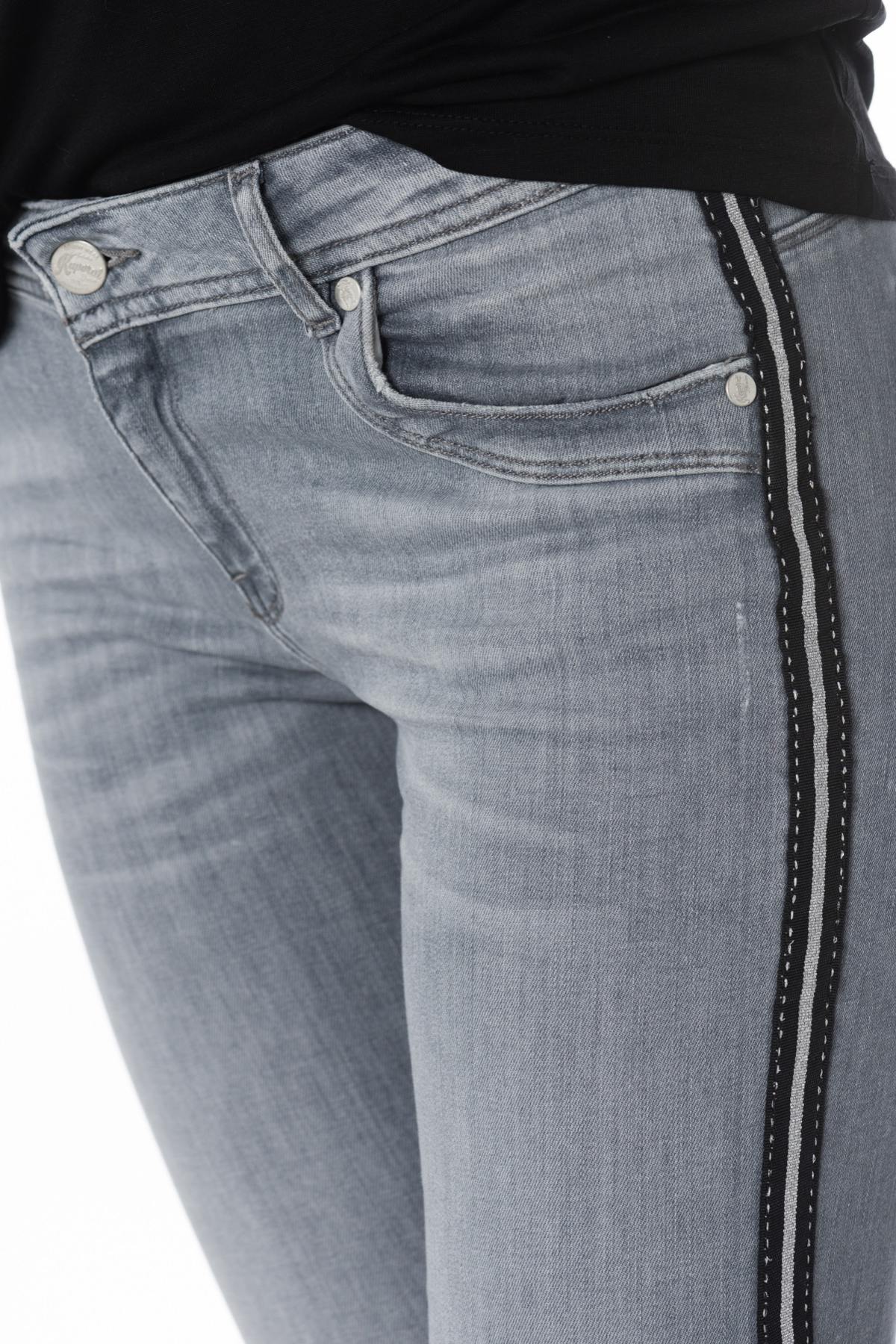 Women's slimfit washed gray jeans - Image n°4