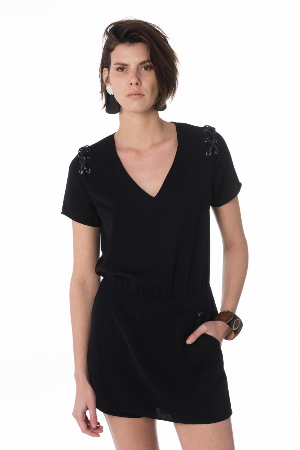 Chic black playsuit - Image n°1