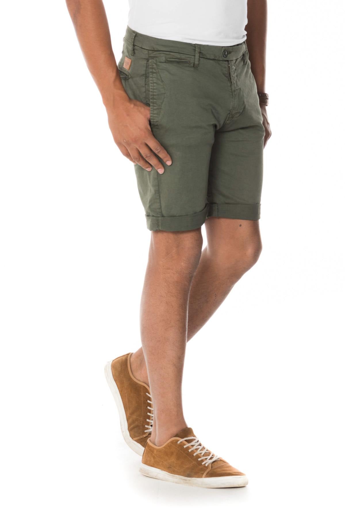 Men's khaki Bermuda shorts - Image n°4