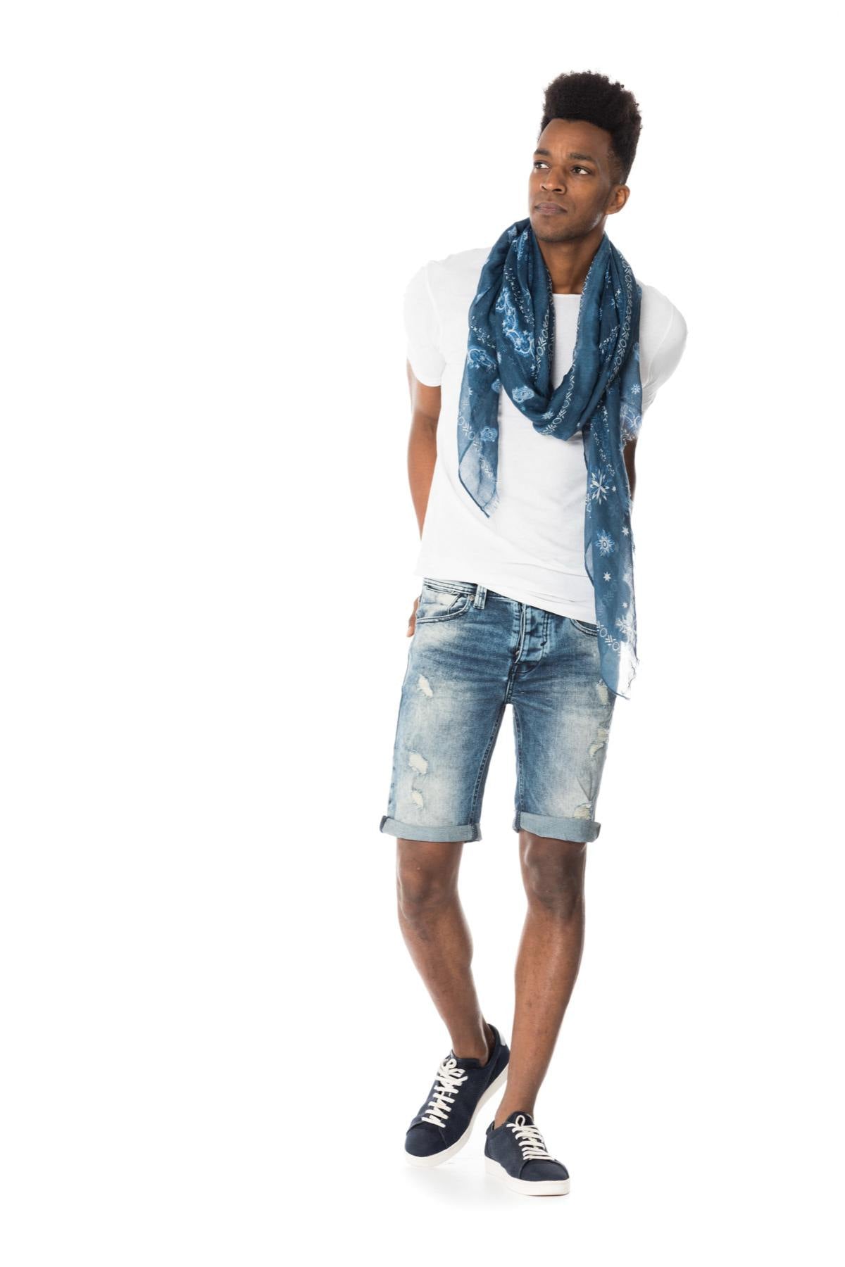 Distressed Redskins denim Bermuda shorts - Image n°5