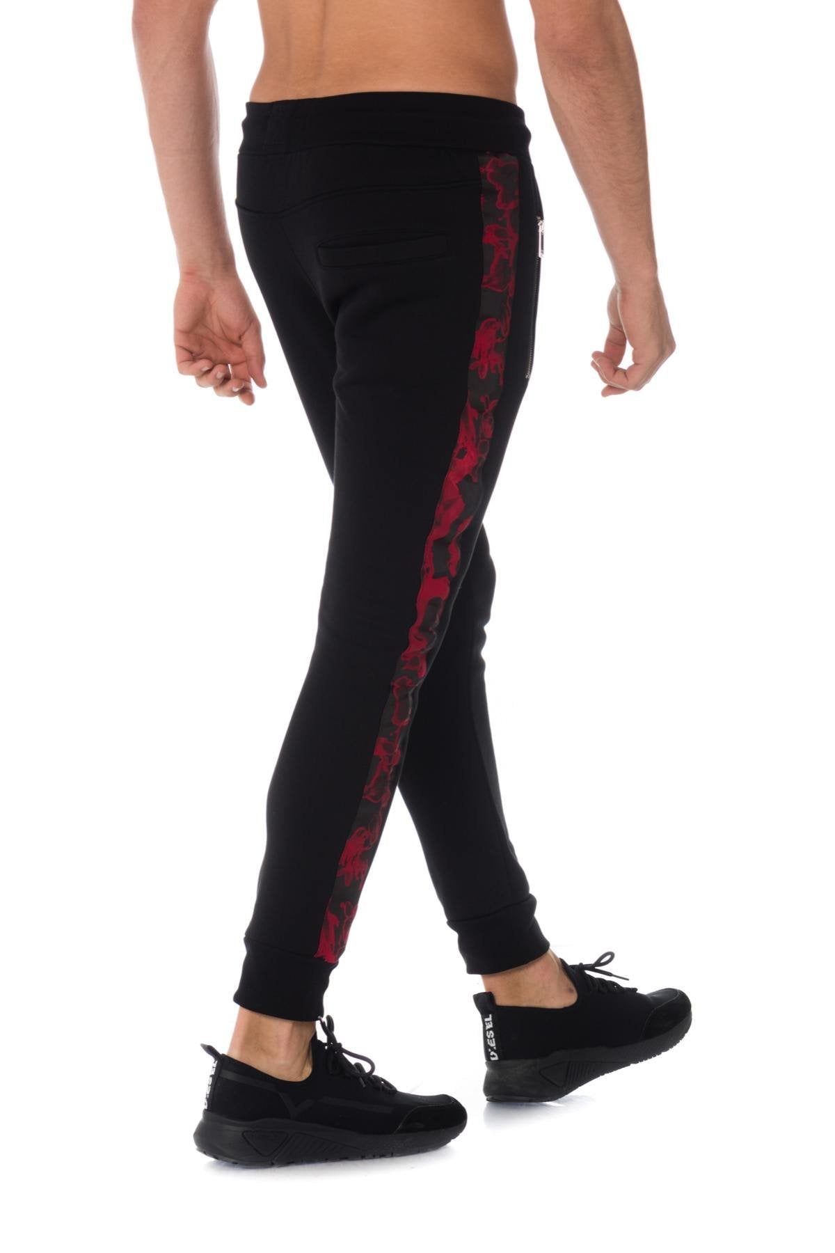 Black jogging pants with red contrasting stripe - Image n°6