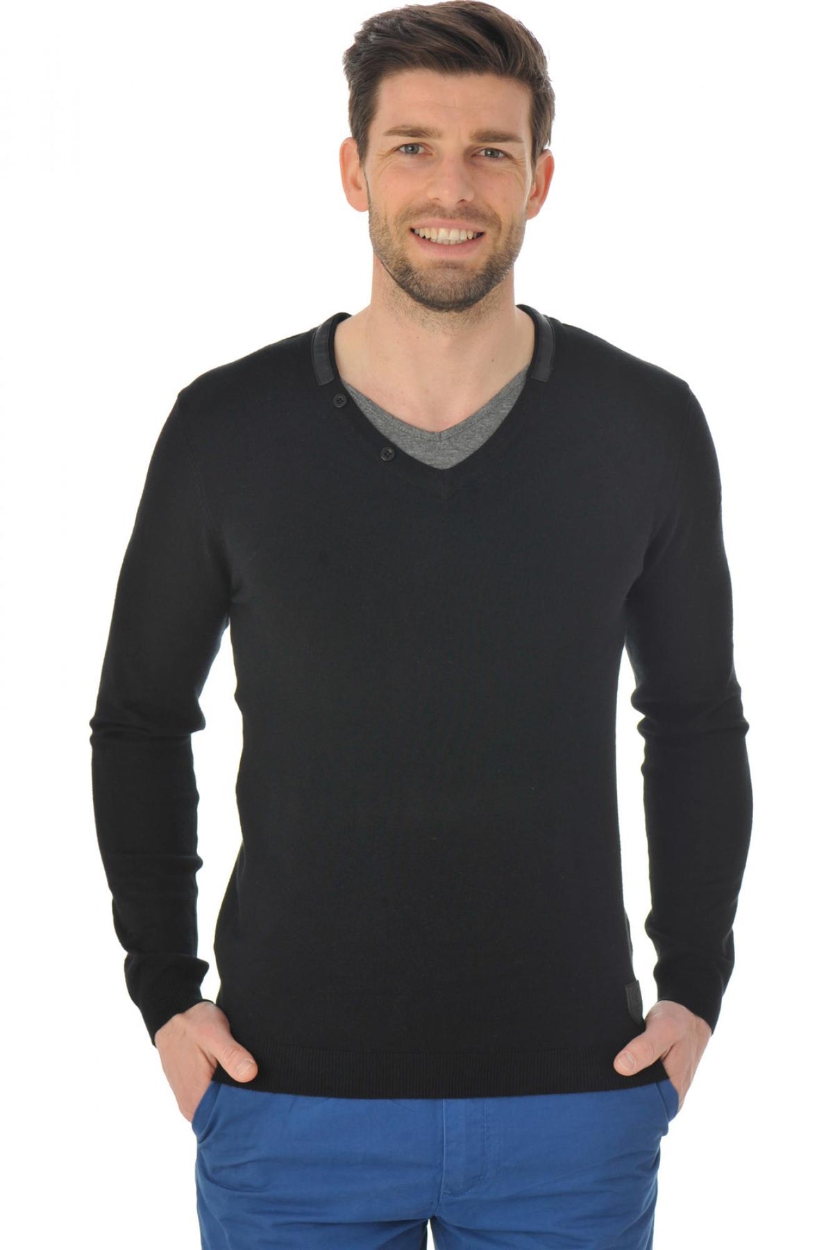 Black Redskins V-neck sweater - Image n°1