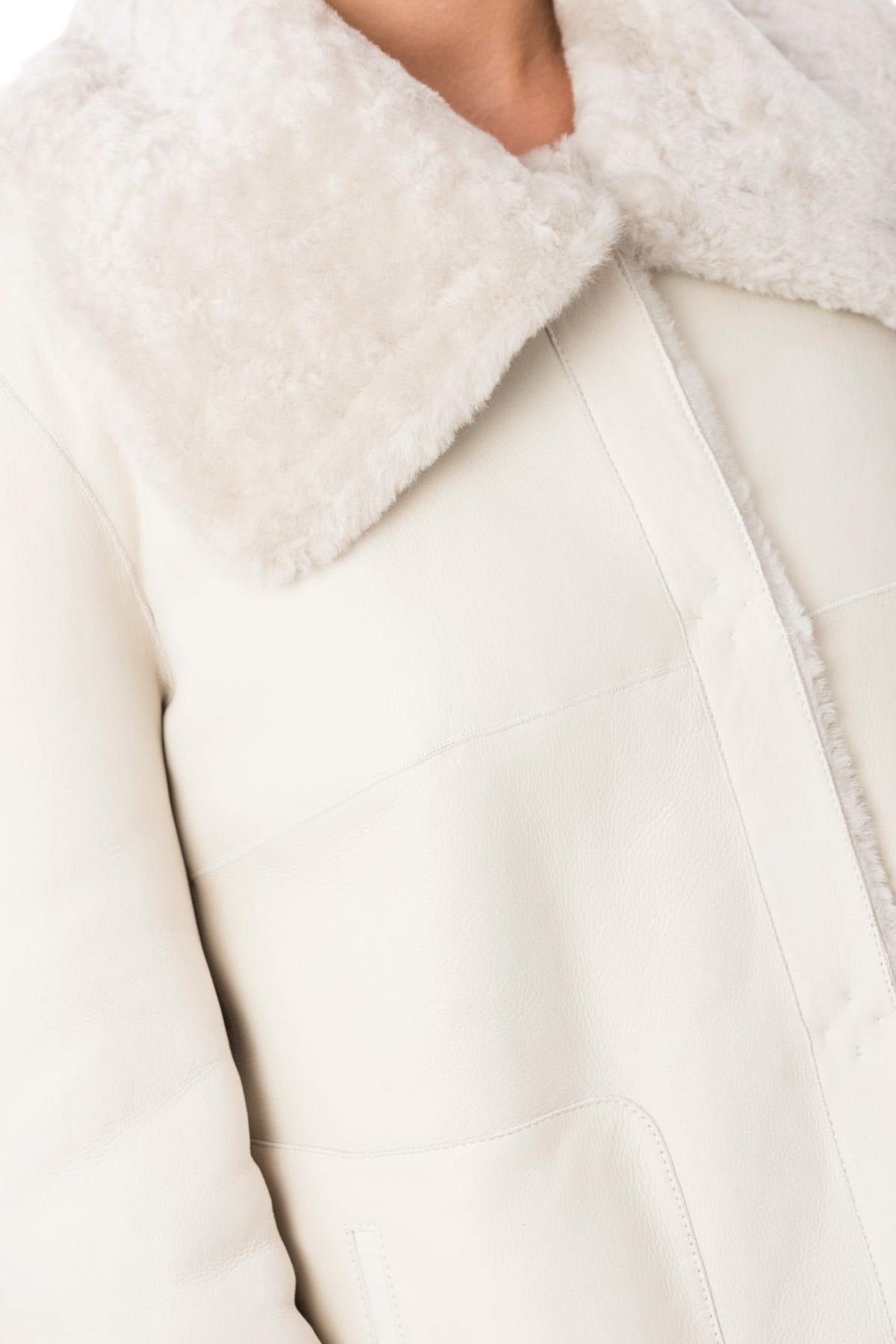 White lambskin coat - Image n°6