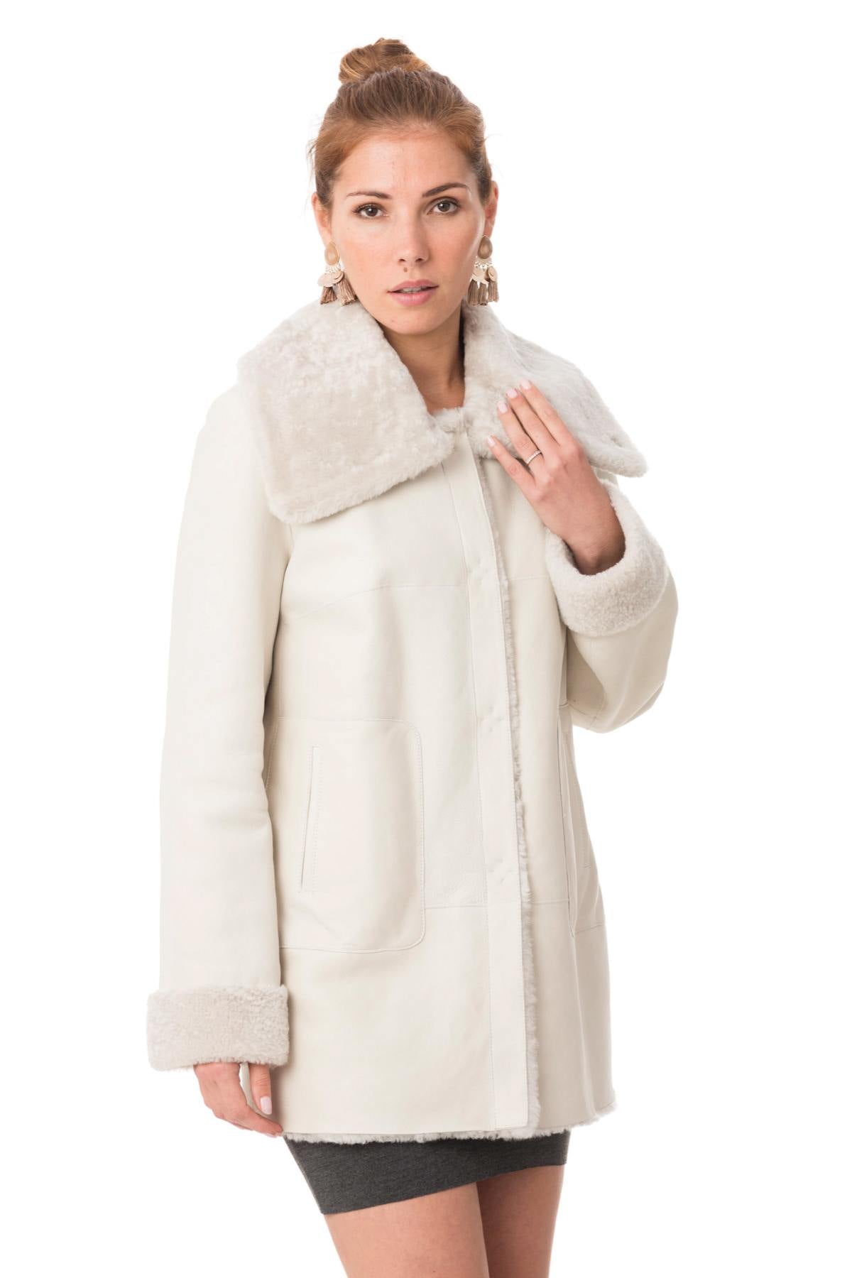 White lambskin coat - Image n°3