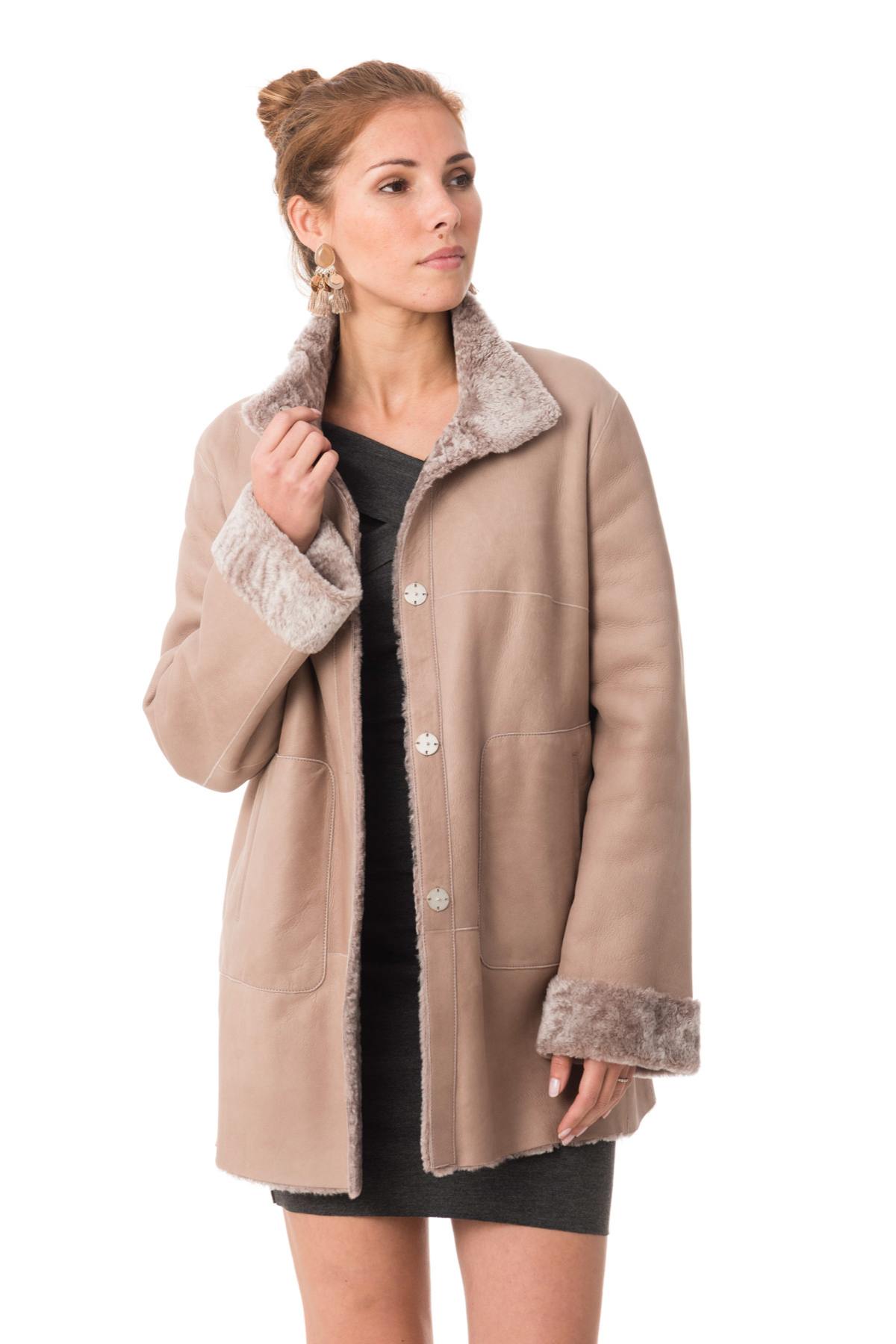 Pink shearling coat - Image n°3