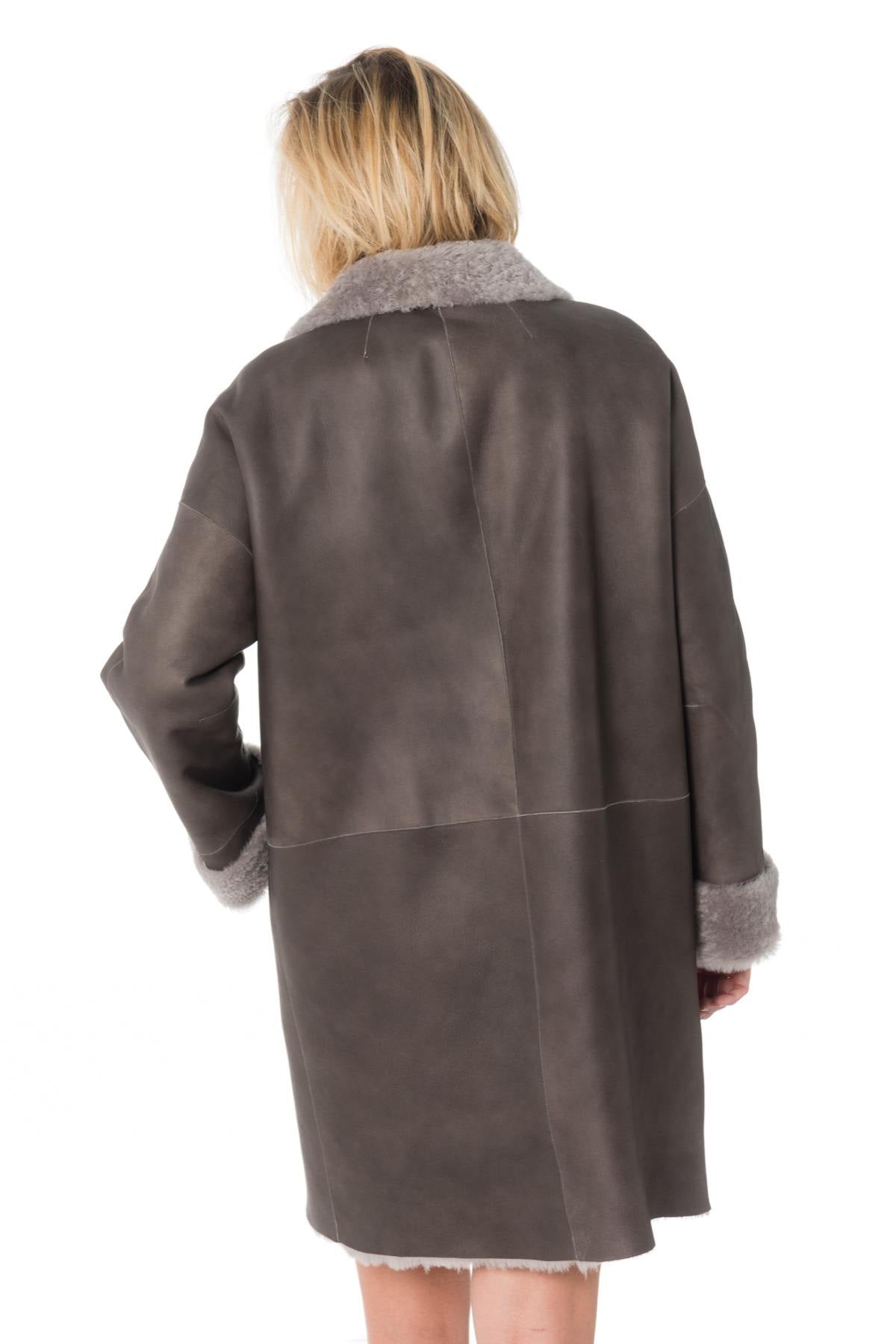 Gray merino shearling coat - Image n°5